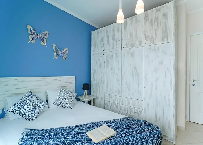 Διαμέρισμα Lina's Sea View *